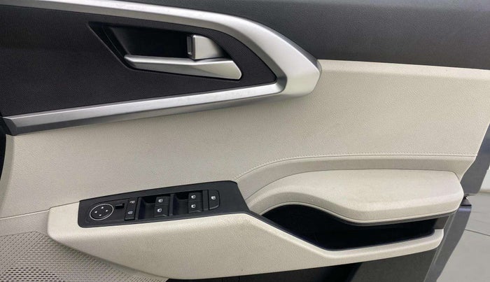 2023 KIA CARENS PRESTIGE 1.5 PETROL 7 STR, Petrol, Manual, 10,215 km, Driver Side Door Panels Control