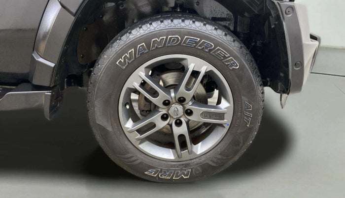 2021 Mahindra Thar LX HT PETROL 4WD MT, Petrol, Manual, 36,727 km, Right Front Wheel