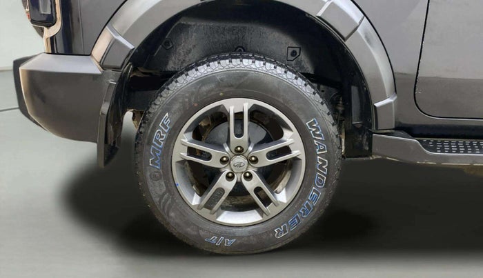 2021 Mahindra Thar LX HT PETROL 4WD MT, Petrol, Manual, 36,727 km, Right Rear Wheel