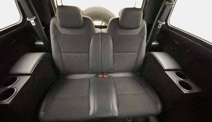 2021 Mahindra Thar LX HT PETROL 4WD MT, Petrol, Manual, 36,727 km, Right Side Rear Door Cabin