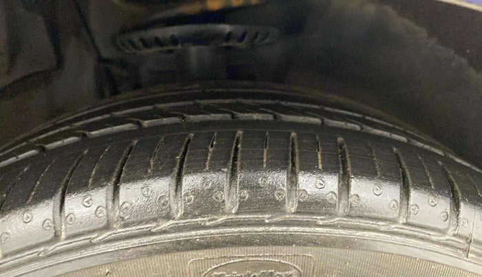 2019 Skoda Rapid AMBITION 1.5 TDI AT, Diesel, Automatic, 57,817 km, Right Front Tyre Tread