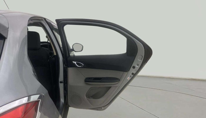 2018 Tata Tiago XZA PETROL, Petrol, Automatic, 45,854 km, RHS Rear Door
