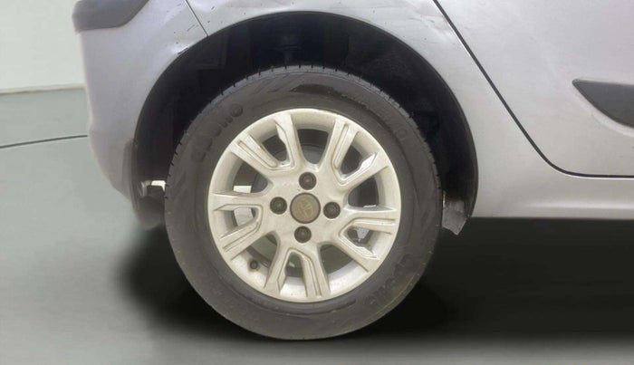 2018 Tata Tiago XZA PETROL, Petrol, Automatic, 45,854 km, Right Rear Wheel