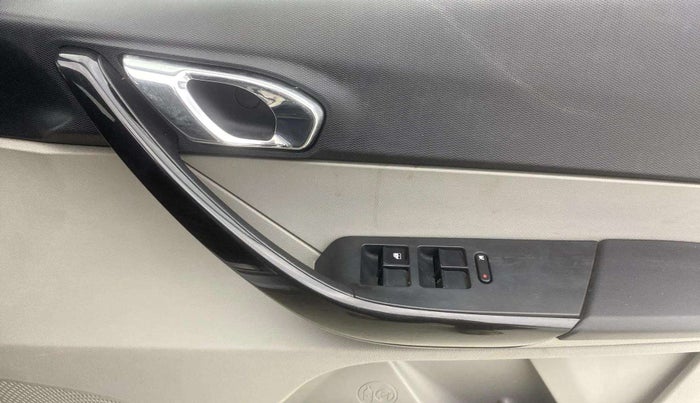 2018 Tata Tiago XZA PETROL, Petrol, Automatic, 45,854 km, Driver Side Door Panels Control