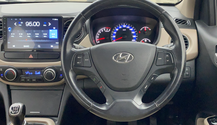 2014 Hyundai Xcent SX 1.2 (O), Petrol, Manual, 43,037 km, Steering Wheel Close Up