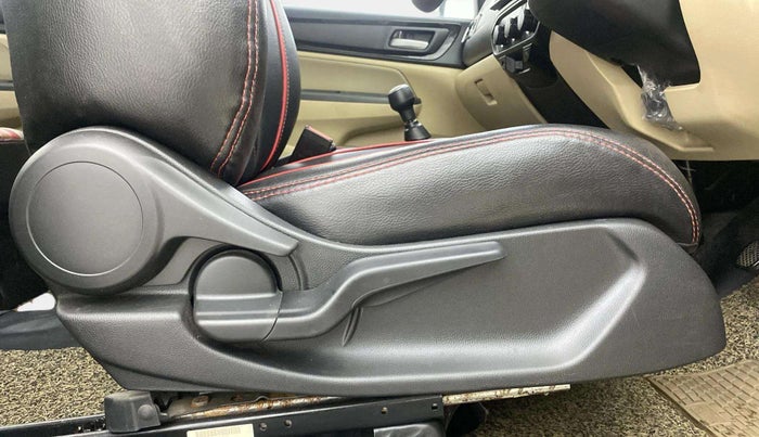 2021 Honda Amaze 1.2L I-VTEC S, Petrol, Manual, 21,915 km, Driver Side Adjustment Panel
