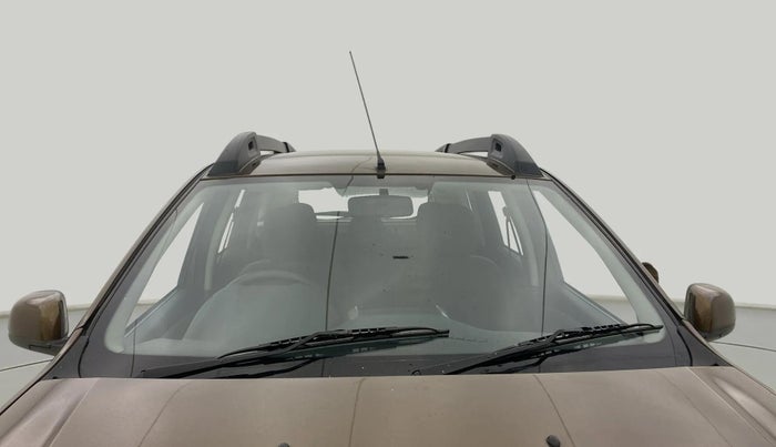 2018 Renault Duster RXL PETROL, Petrol, Manual, 33,105 km, Front Windshield