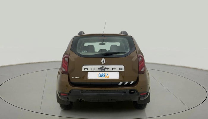 2018 Renault Duster RXL PETROL, Petrol, Manual, 33,105 km, Back/Rear