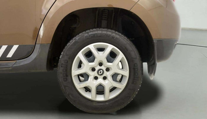 2018 Renault Duster RXL PETROL, Petrol, Manual, 33,105 km, Left Rear Wheel
