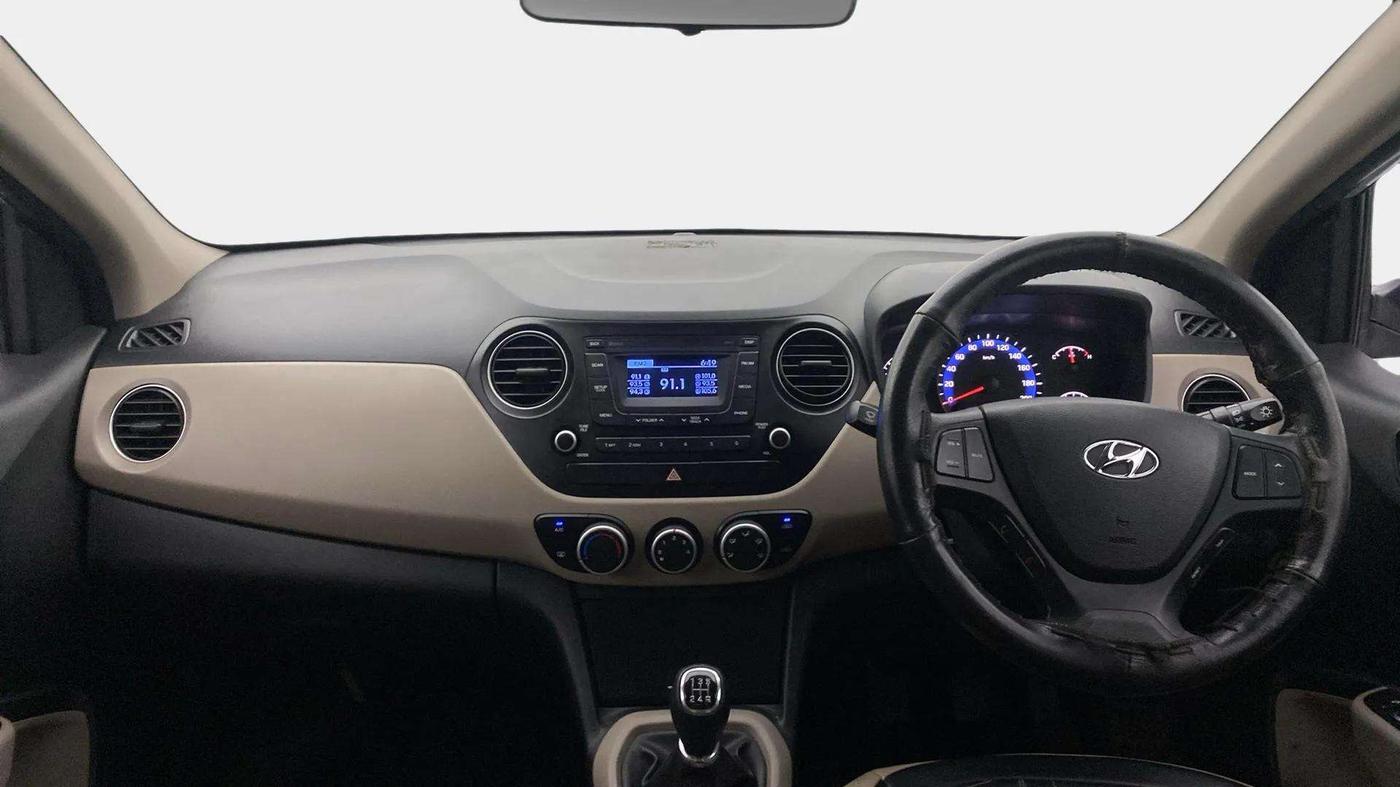 2017 Hyundai Xcent S 1.2, Petrol, Manual, 51,527 km, Dashboard