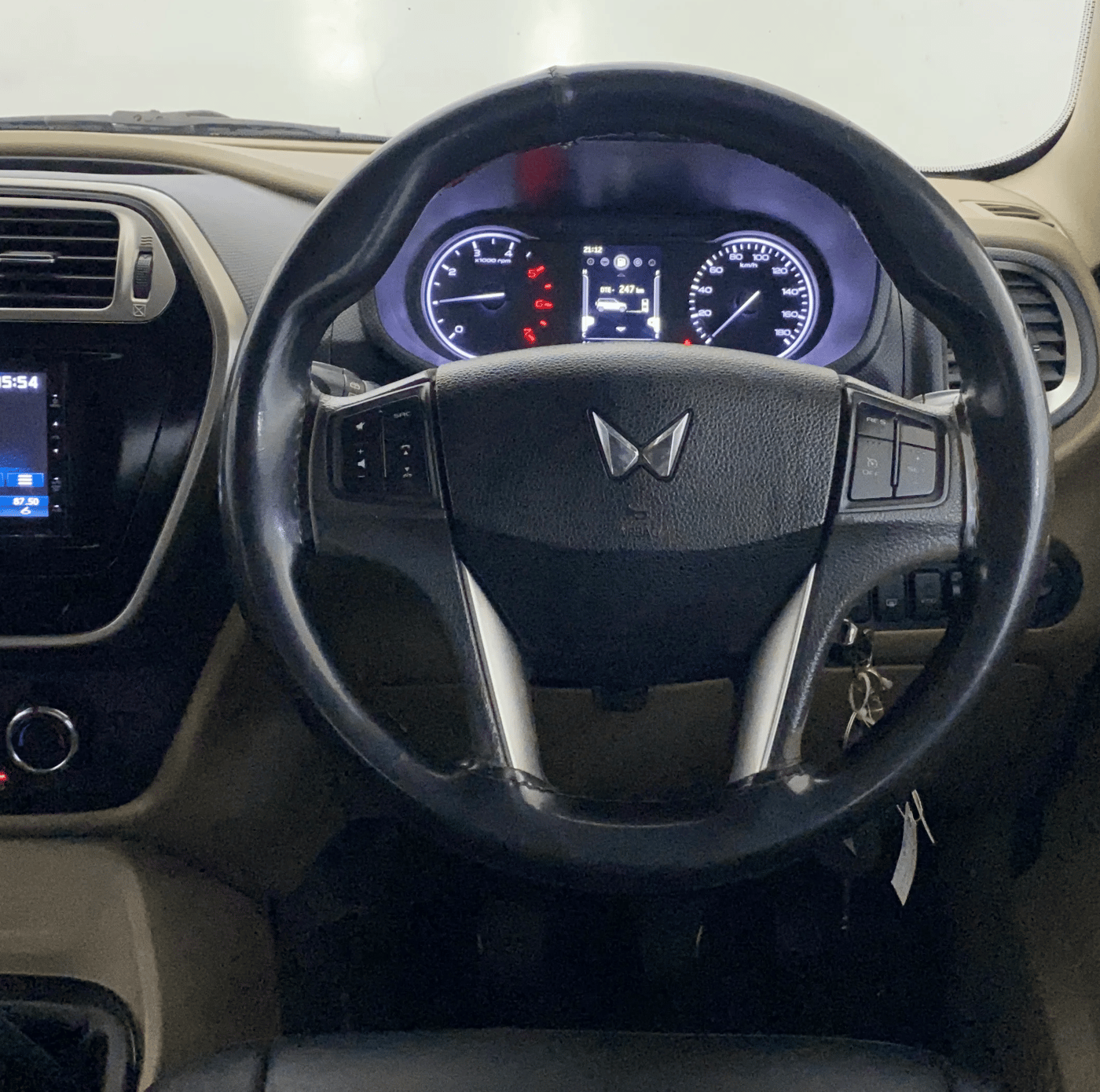 2023 Mahindra BOLERO NEO N 10, Diesel, Manual, 57,474 km, Steering Wheel Close Up