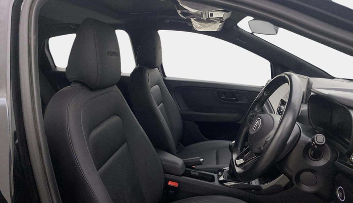 2023 Tata ALTROZ XZ Plus (S) Dark Edition, Petrol, Manual, 8,582 km, Right Side Front Door Cabin
