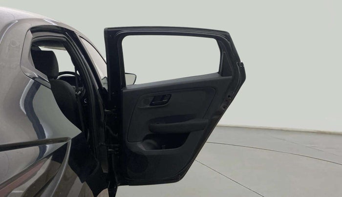 2023 Tata ALTROZ XZ Plus (S) Dark Edition, Petrol, Manual, 8,582 km, RHS Rear Door