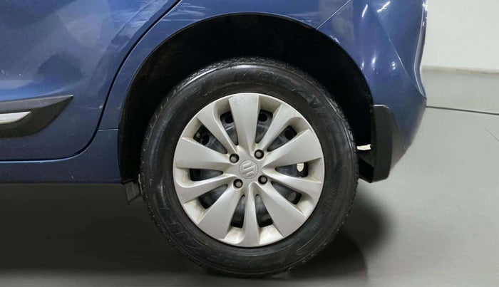 2017 Maruti Baleno DELTA PETROL 1.2, Petrol, Manual, 33,862 km, Left Rear Wheel