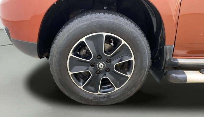 2018 Renault Duster 110 PS RXZ 4X2 AMT DIESEL, Diesel, Automatic, 1,32,913 km, Left Front Wheel