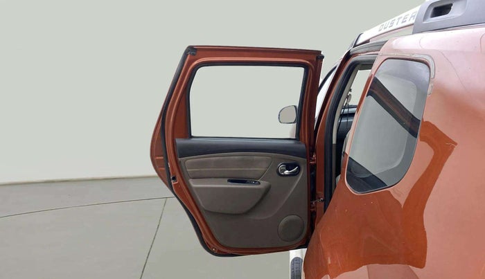 2018 Renault Duster 110 PS RXZ 4X2 AMT DIESEL, Diesel, Automatic, 1,32,913 km, LHS Rear Door