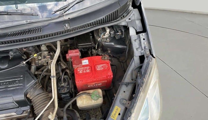 2015 Maruti Wagon R 1.0 VXI, Petrol, Manual, 80,028 km, Engine View - Left