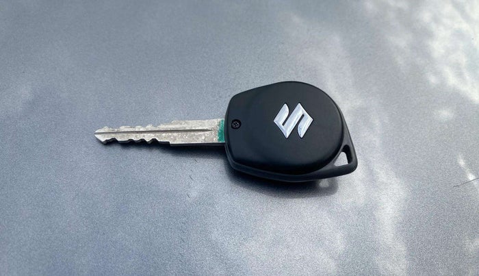 2015 Maruti Wagon R 1.0 VXI, Petrol, Manual, 80,028 km, Key Close Up