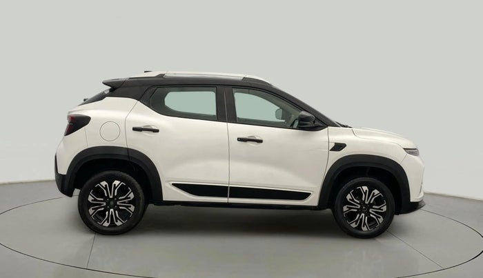 2022 Renault Kiger RXT (O) MT, Petrol, Manual, 60,295 km, Right Side View