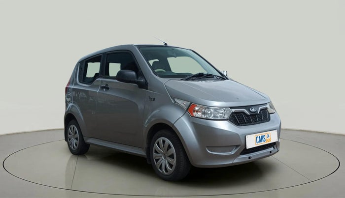 2017 Mahindra E20 Plus P4, Electric, Automatic, 36,737 km, Right Front Diagonal