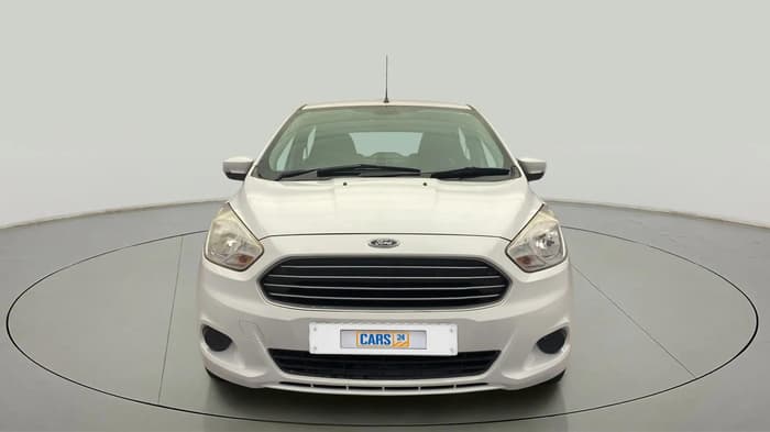 2016 Ford New Figo TREND 1.2 PETROL, Petrol, Manual, 1,20,395 km, Front