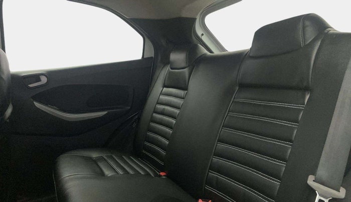 2016 Ford New Figo TREND 1.2 PETROL, Petrol, Manual, 1,20,395 km, Right Side Rear Door Cabin