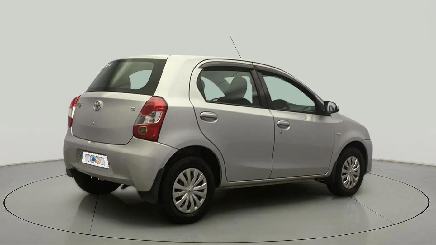 2013 Toyota Etios Liva G, Petrol, Manual, 56,157 km, Right Back Diagonal