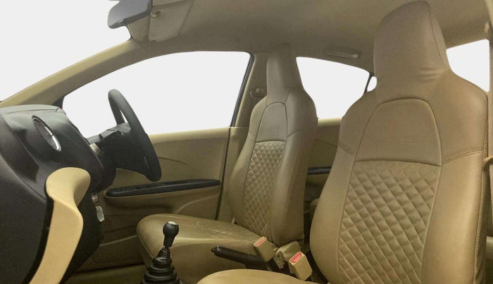 2015 Honda Amaze 1.2L I-VTEC S, Petrol, Manual, 60,091 km, Right Side Front Door Cabin