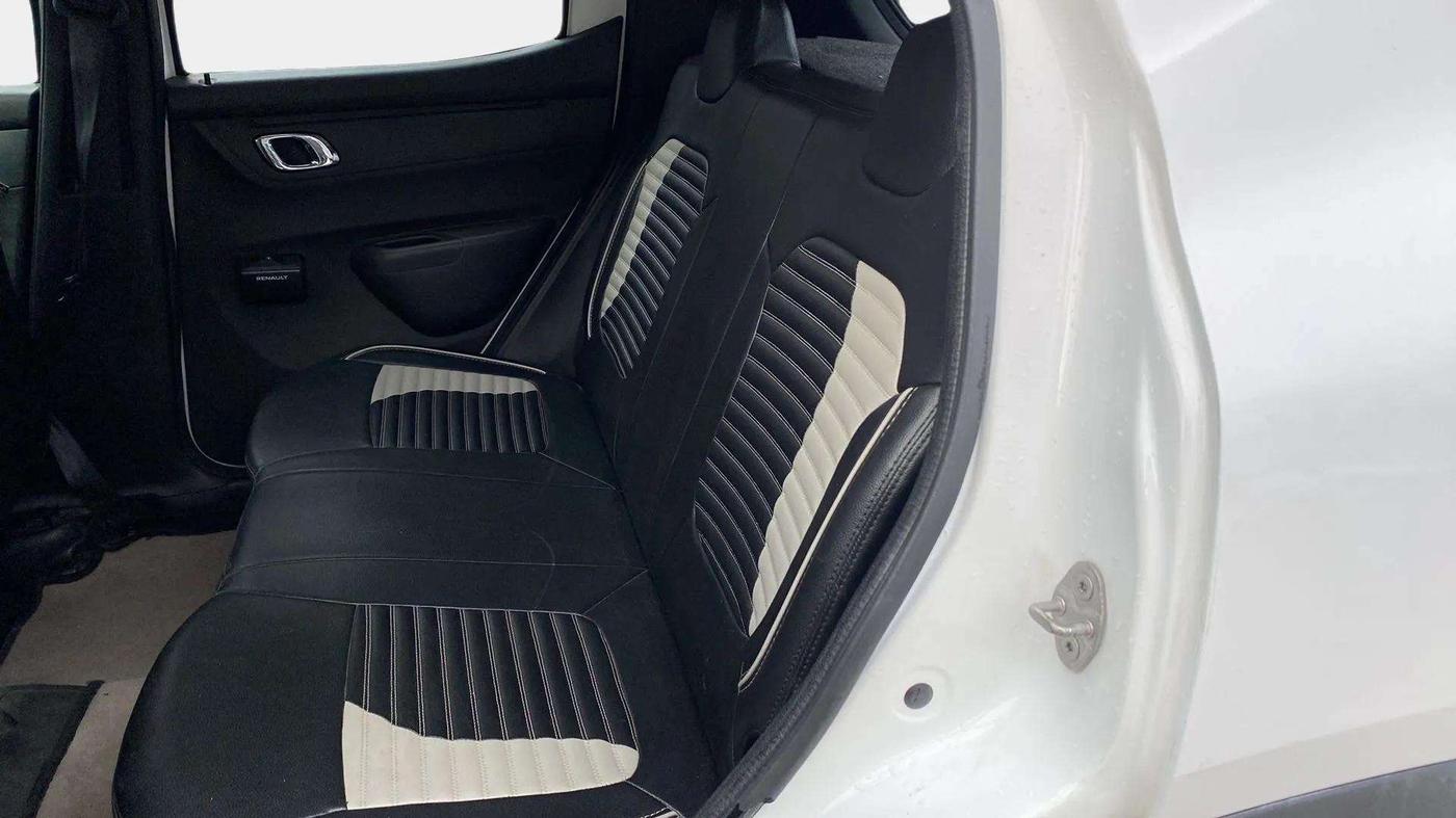 2019 Renault Kwid RXT 0.8 (O), Petrol, Manual, 22,091 km, Right Side Rear Door Cabin