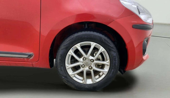 2022 Maruti Swift ZXI, Petrol, Manual, 39,775 km, Right Front Wheel