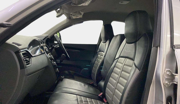 2018 Mahindra KUV 100 NXT K2 D 6S, Diesel, Manual, 25,489 km, Right Side Front Door Cabin