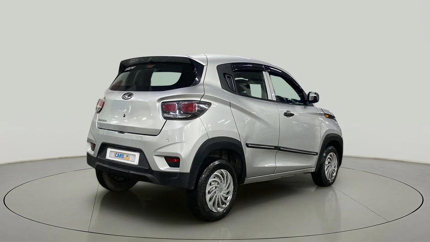 2018 Mahindra KUV 100 NXT K2 D 6S, Diesel, Manual, 25,953 km, Right Back Diagonal