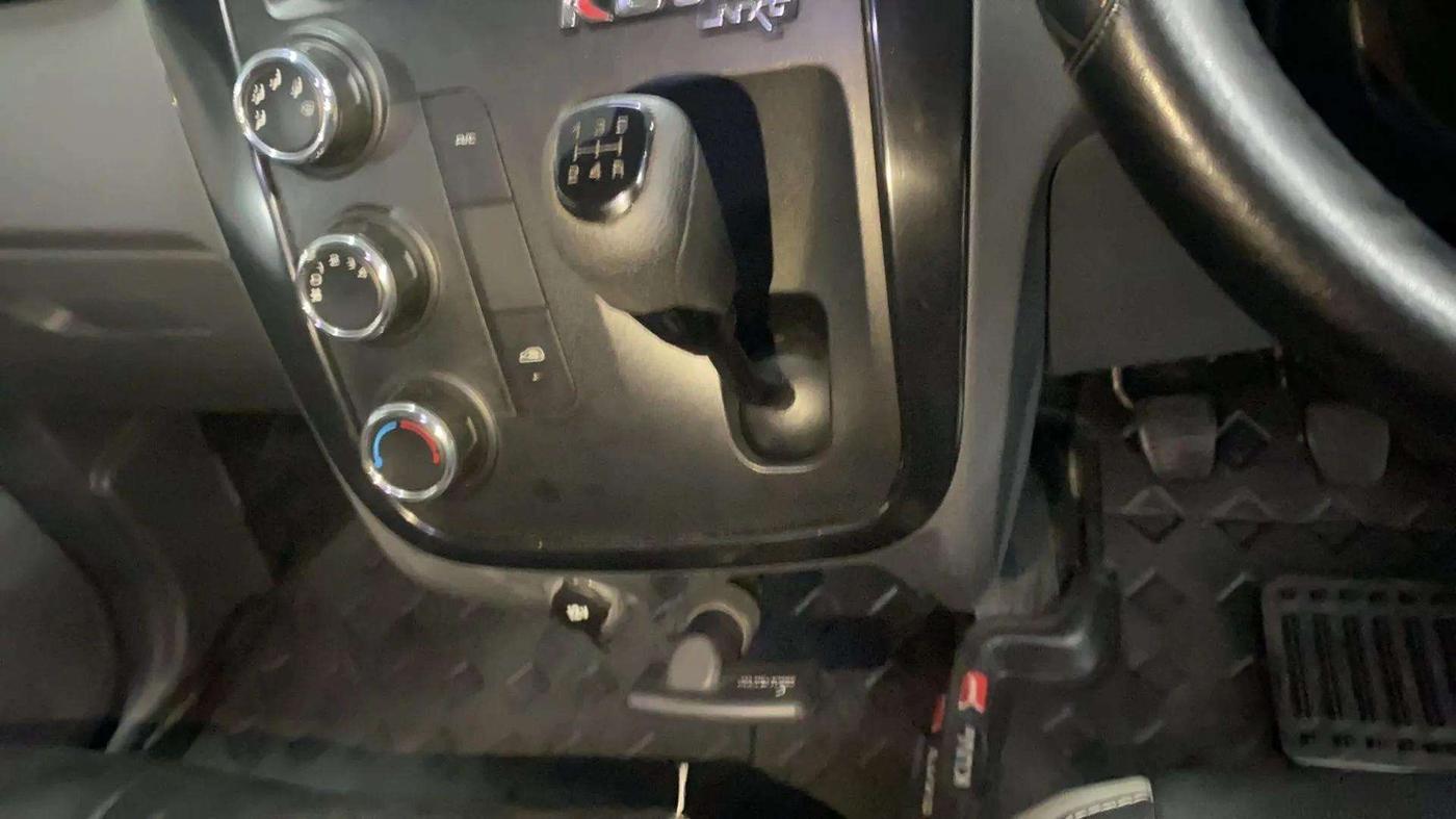 2018 Mahindra KUV 100 NXT K2 D 6S, Diesel, Manual, 25,953 km, Gear Lever