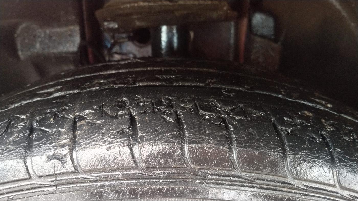 2019 Tata TIGOR XZA PLUS PETROL, Petrol, Automatic, 69,159 km, Left Front Tyre Tread