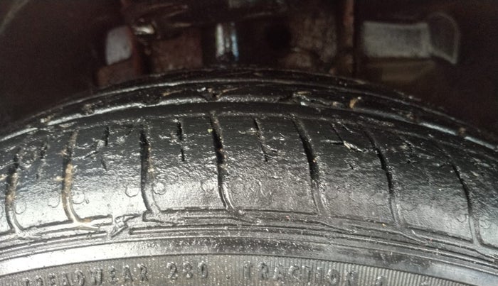 2019 Tata TIGOR XZA PLUS PETROL, Petrol, Automatic, 69,071 km, Right Front Tyre Tread