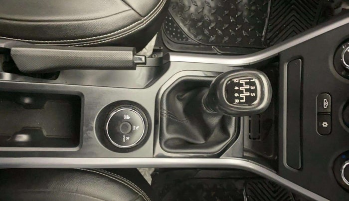 2021 Tata NEXON XE PETROL, Petrol, Manual, 27,531 km, Gear Lever