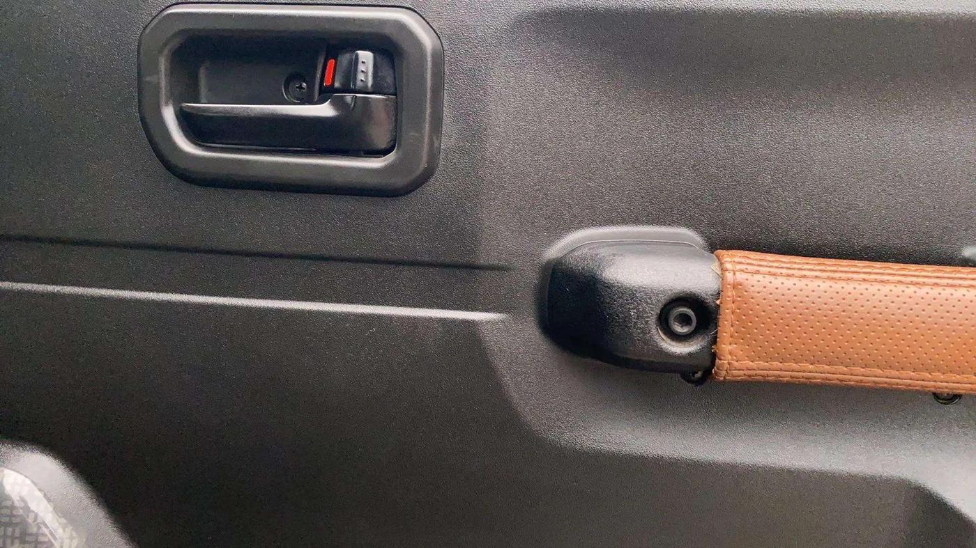 2023 Maruti JIMNY ZETA ALL GRIP PRO , Petrol, Manual, 26,981 km, Driver Side Door Panels Control
