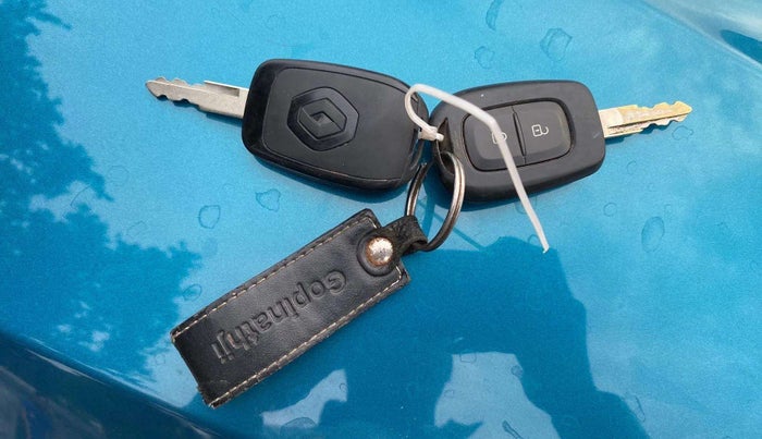 2022 Renault Kwid RXT 0.8, Petrol, Manual, 15,995 km, Key Close Up