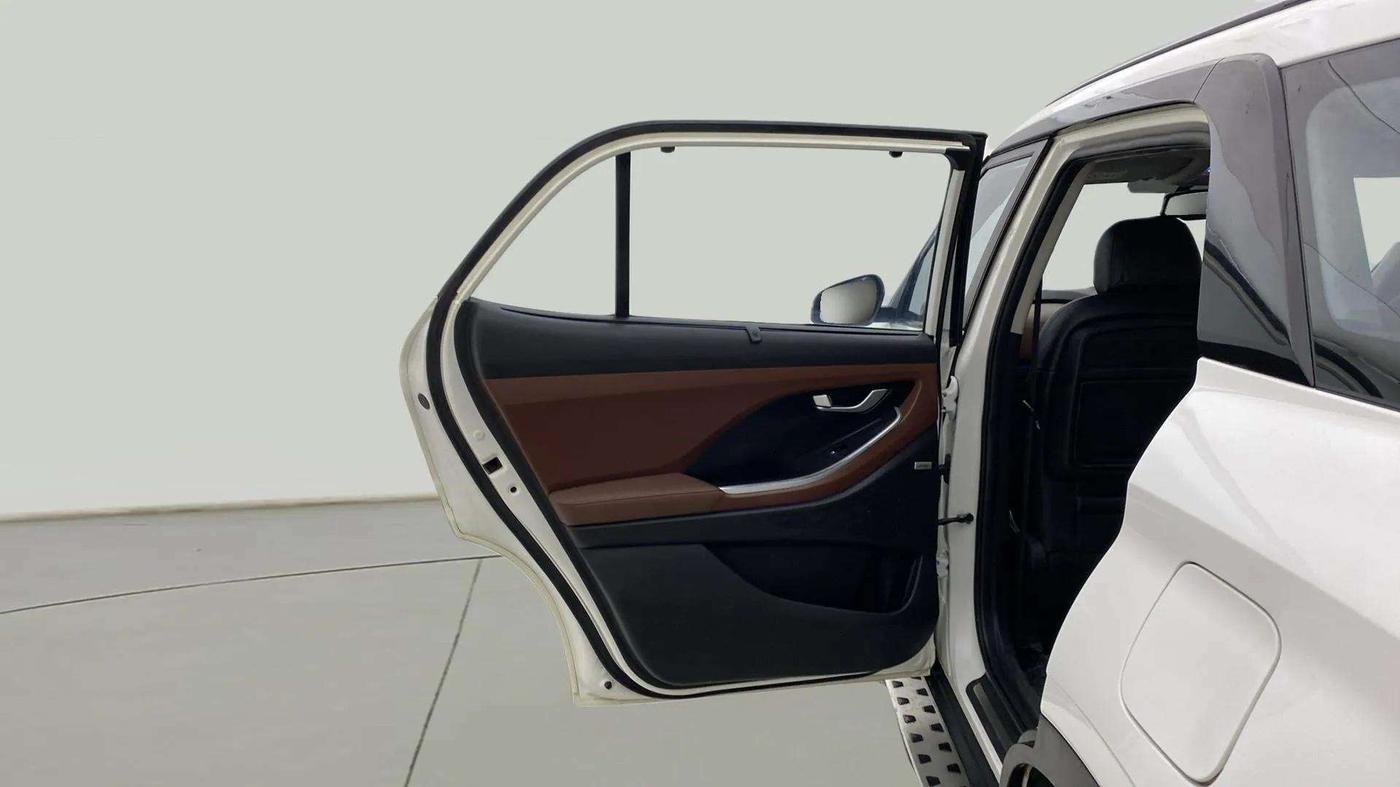 2021 Hyundai ALCAZAR PLATINUM(O) 6STR 1.5 AT, Diesel, Automatic, 1,01,870 km, LHS Rear Door