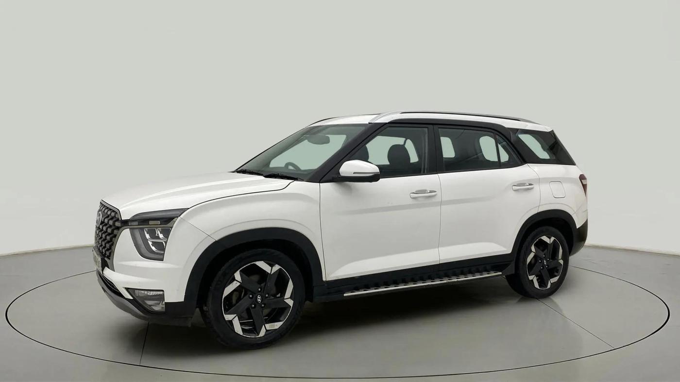 2021 Hyundai ALCAZAR PLATINUM(O) 6STR 1.5 AT, Diesel, Automatic, 1,01,870 km, Left Front Diagonal