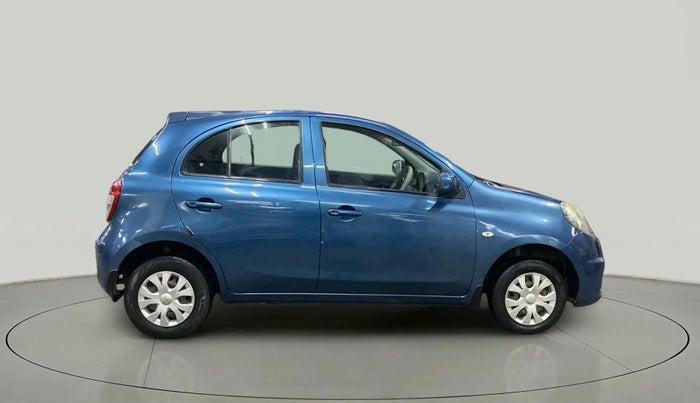 2016 Nissan Micra Active XV, Petrol, Manual, 38,302 km, Right Side View