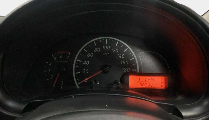 2016 Nissan Micra Active XV, Petrol, Manual, 38,302 km, Odometer Image