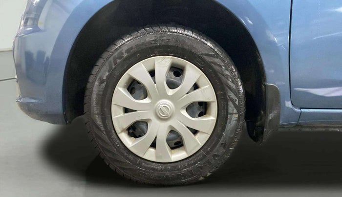 2016 Nissan Micra Active XV, Petrol, Manual, 38,302 km, Left Front Wheel