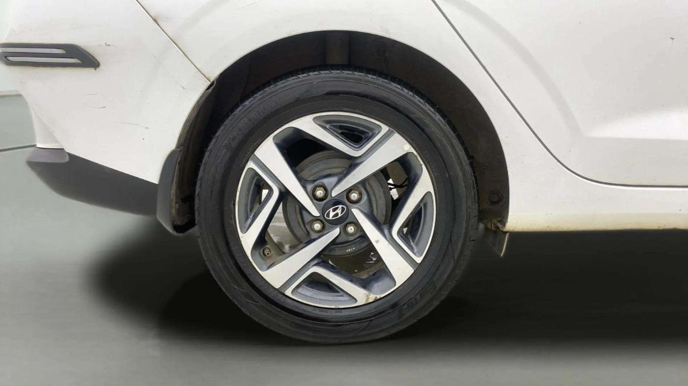 2020 Hyundai AURA SX PLUS 1.2 AMT CRDI, Diesel, Automatic, 58,646 km, Right Rear Wheel