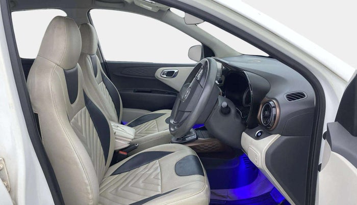 2020 Hyundai AURA SX PLUS 1.2 AMT CRDI, Diesel, Automatic, 57,572 km, Right Side Front Door Cabin
