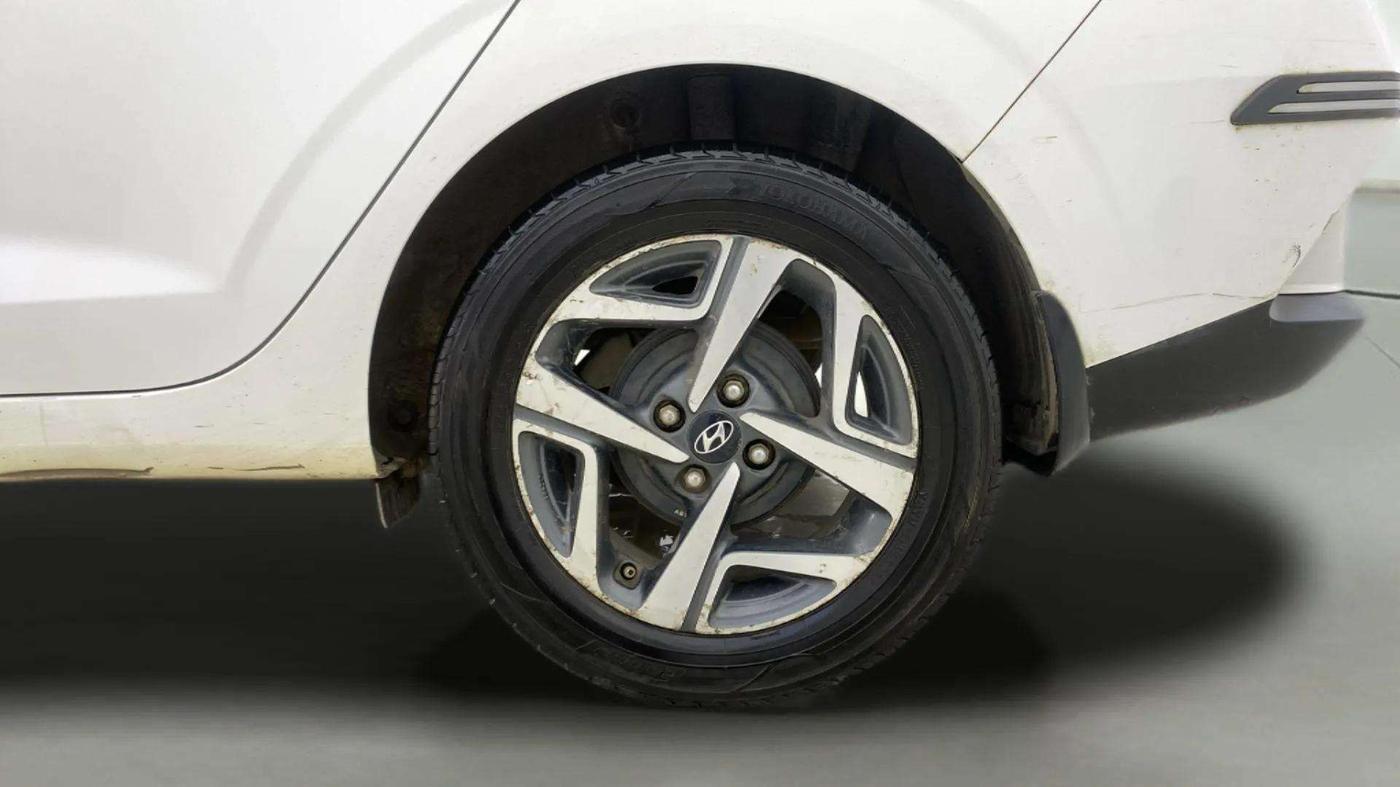 2020 Hyundai AURA SX PLUS 1.2 AMT CRDI, Diesel, Automatic, 58,646 km, Left Rear Wheel