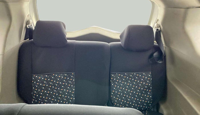 2018 Mahindra MARAZZO M2 7STR, Diesel, Manual, 1,21,208 km, Third Seat Row ( optional )