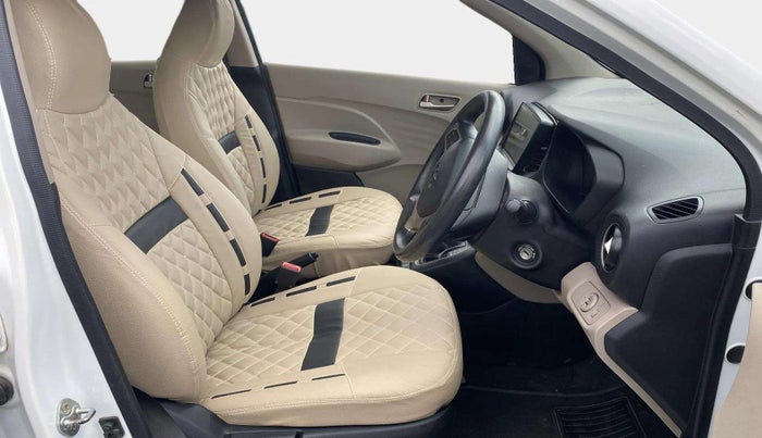 2018 Hyundai NEW SANTRO SPORTZ AMT, Petrol, Automatic, 39,361 km, Right Side Front Door Cabin