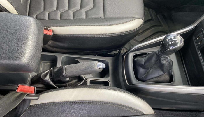 2018 Ford Ecosport TITANIUM 1.5L DIESEL, Diesel, Manual, 1,09,116 km, Gear Lever