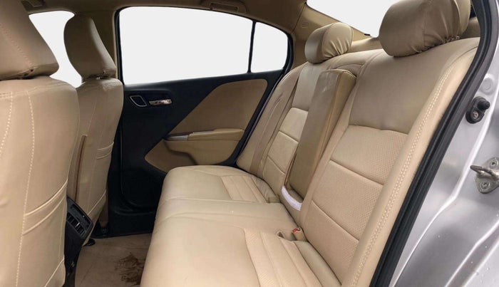 2019 Honda City 1.5L I-VTEC ZX CVT, Petrol, Automatic, 66,691 km, Right Side Rear Door Cabin